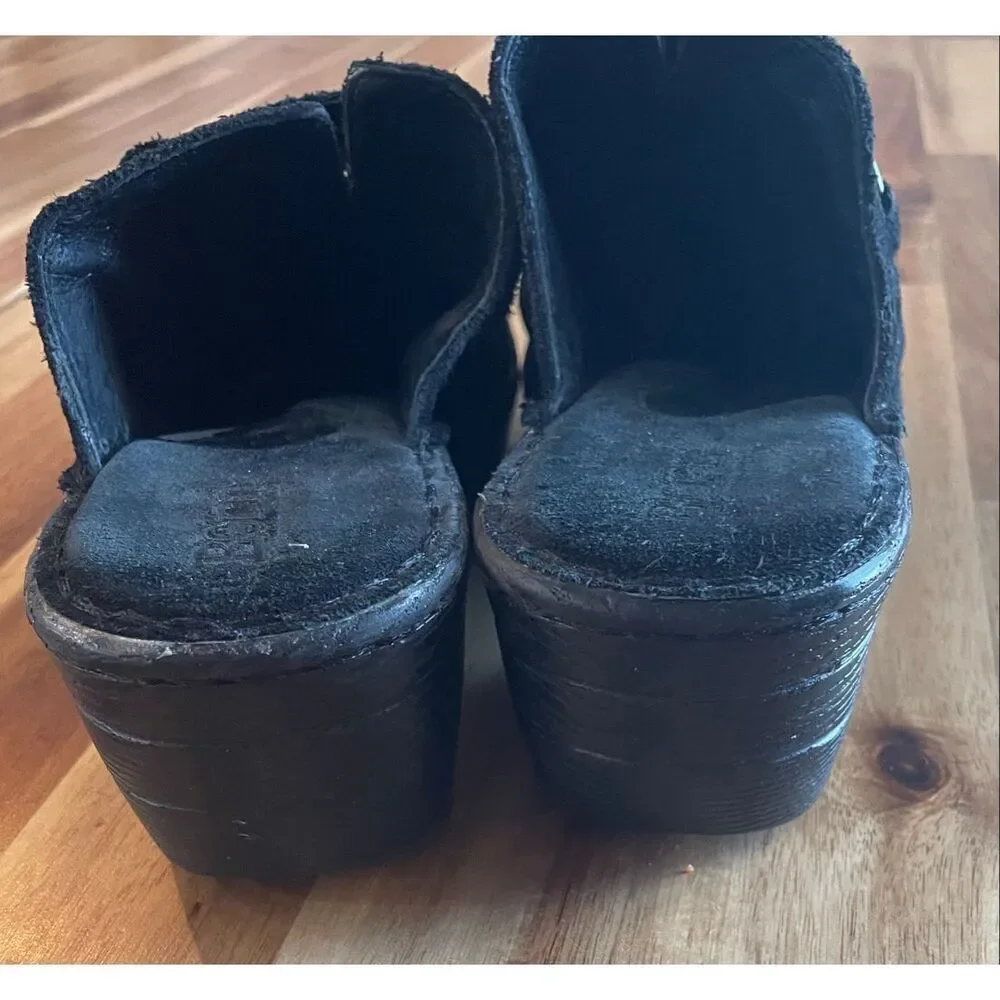 Born Clogs - Picture 3 of 7